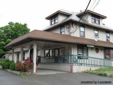 Knights Inn Endwell Exterior foto